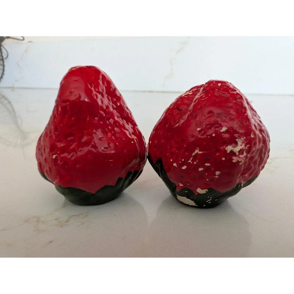 Vintage Strawberry Salt and Pepper Shakers Red Fruit Kitchen Decor Set